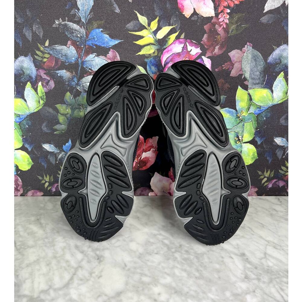 NEW Adidas Originals Ozweego EE7004 - Picture 9 of 11